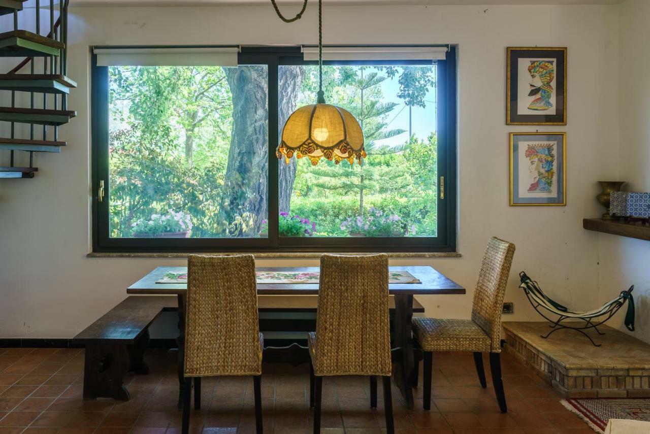 Villa Tina タオルミーナ エクステリア 写真